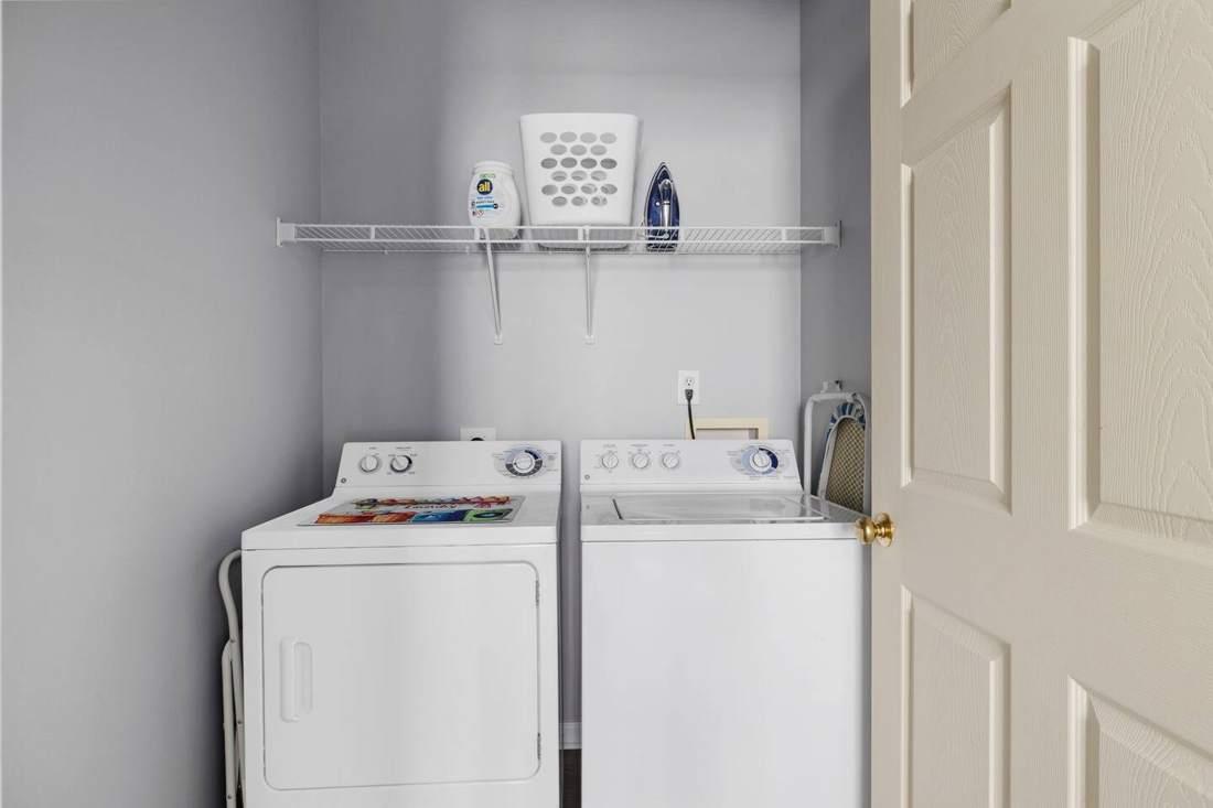 Laundry with washer and dryer